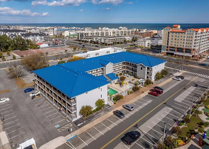 Orleans Court- 1 Bedroom With Outdoor Pool! Sleeps 6! Ocean City